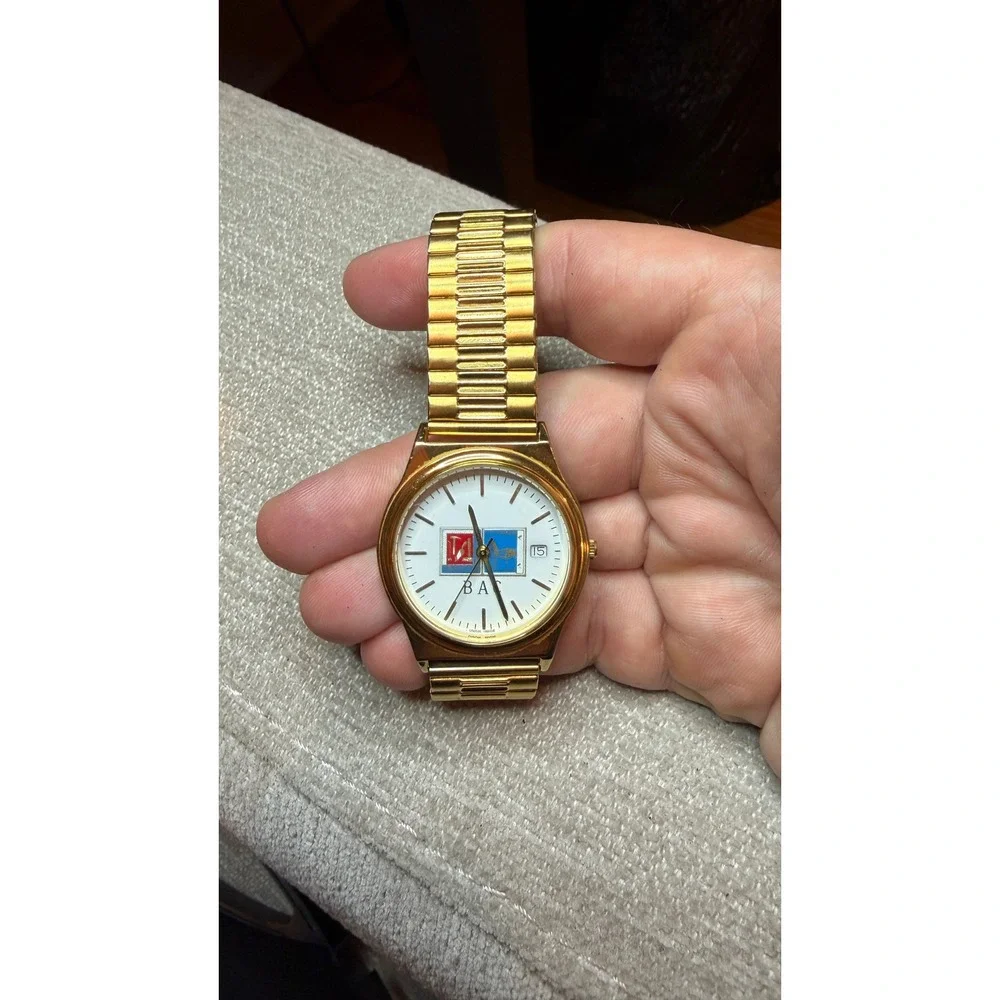 American Time Ltd Union Made Gold Tone Watch BAC Logo Expandable Band 3ATM